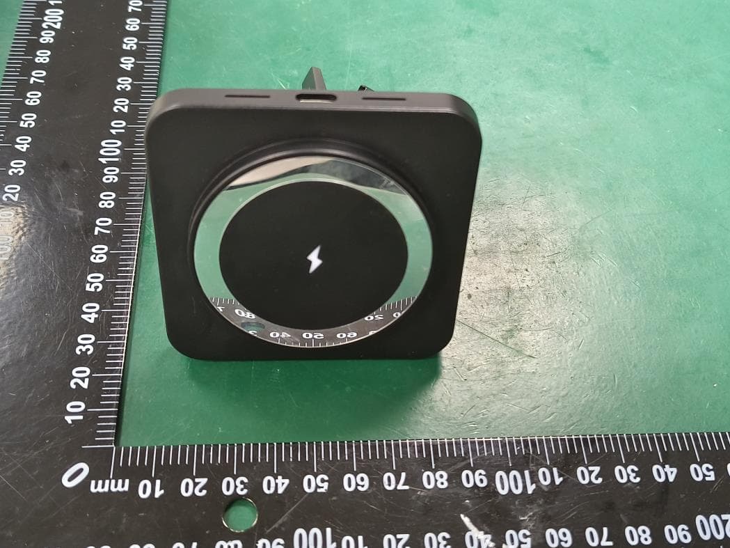 Wireless Car Charger - FCC ID 2BBMP-CW601 - Dongguan Electric Xiao Er Electronic Technology Co.,LTD
