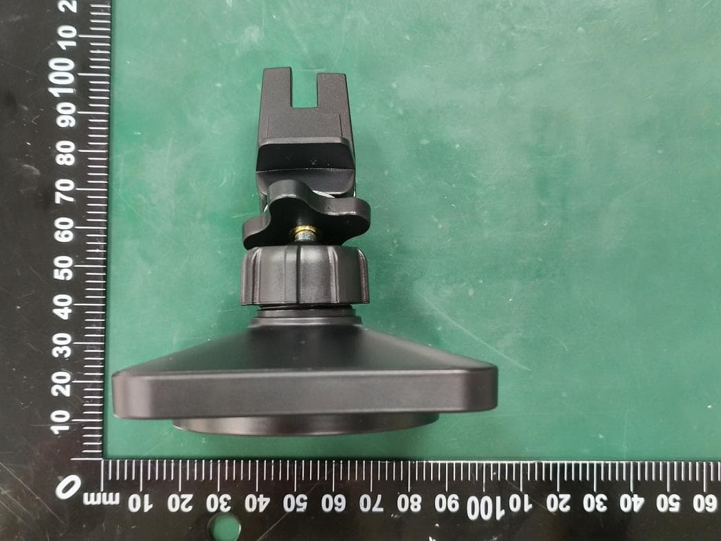 Wireless Car Charger - FCC ID 2BBMP-CW601 - Dongguan Electric Xiao Er Electronic Technology Co.,LTD (5)