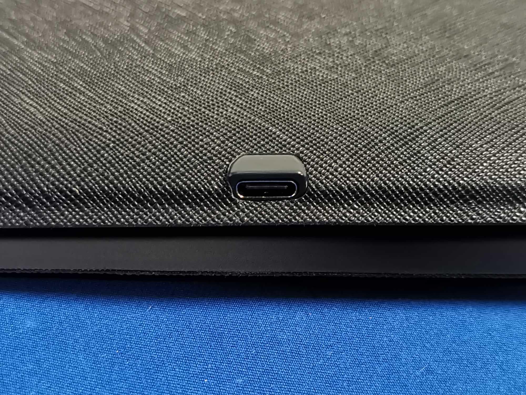 Sifang Power Bank - FCC ID 2BBMS-GJKC-001 - linxianjiangheyuanzaoyeyouxiangongsi (2)
