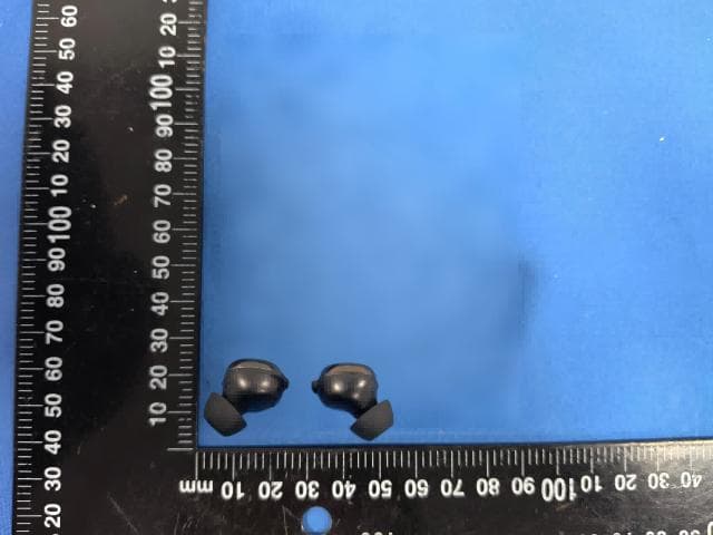 wireless headphones - FCC ID 2BBNW-JM28 - ShenZhen XinTu Century Technology Co., Ltd. (3)