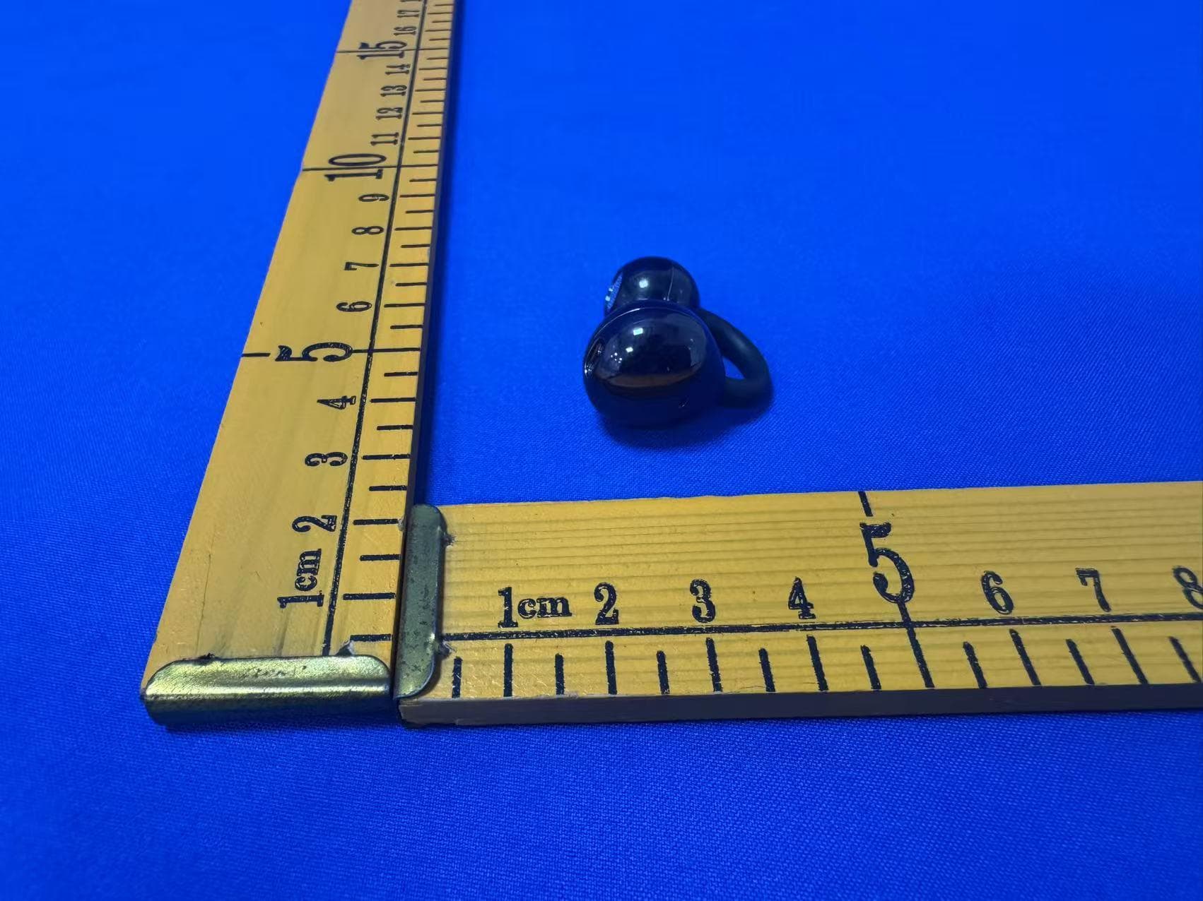 bluetooth headset - FCC ID 2BBNW-XG42 - ShenZhen XinTu Century Technology Co., Ltd. (5)