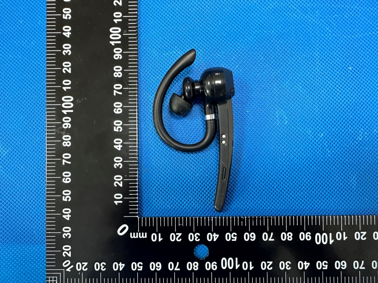 Wireless Headset - FCC ID 2BBOA-G3 - Daximen (Shenzhen) Technology Co., Ltd. (2)