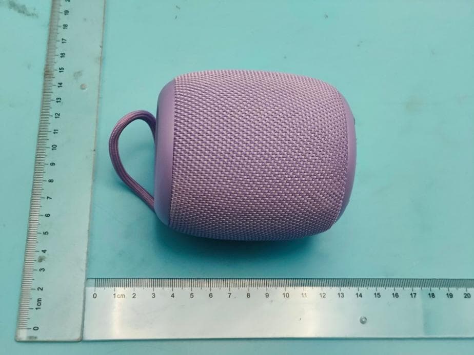 Wireless Speaker - FCC ID 2BBOI-WS1870 - Huizhou huayusi Technology Co., Ltd (3)