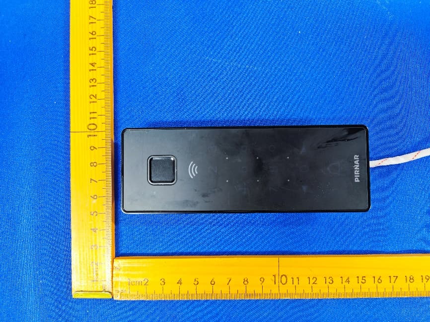 SecuroSmart keypad - FCC ID 2BBOL-M11106 - Pirnar d.o.o.