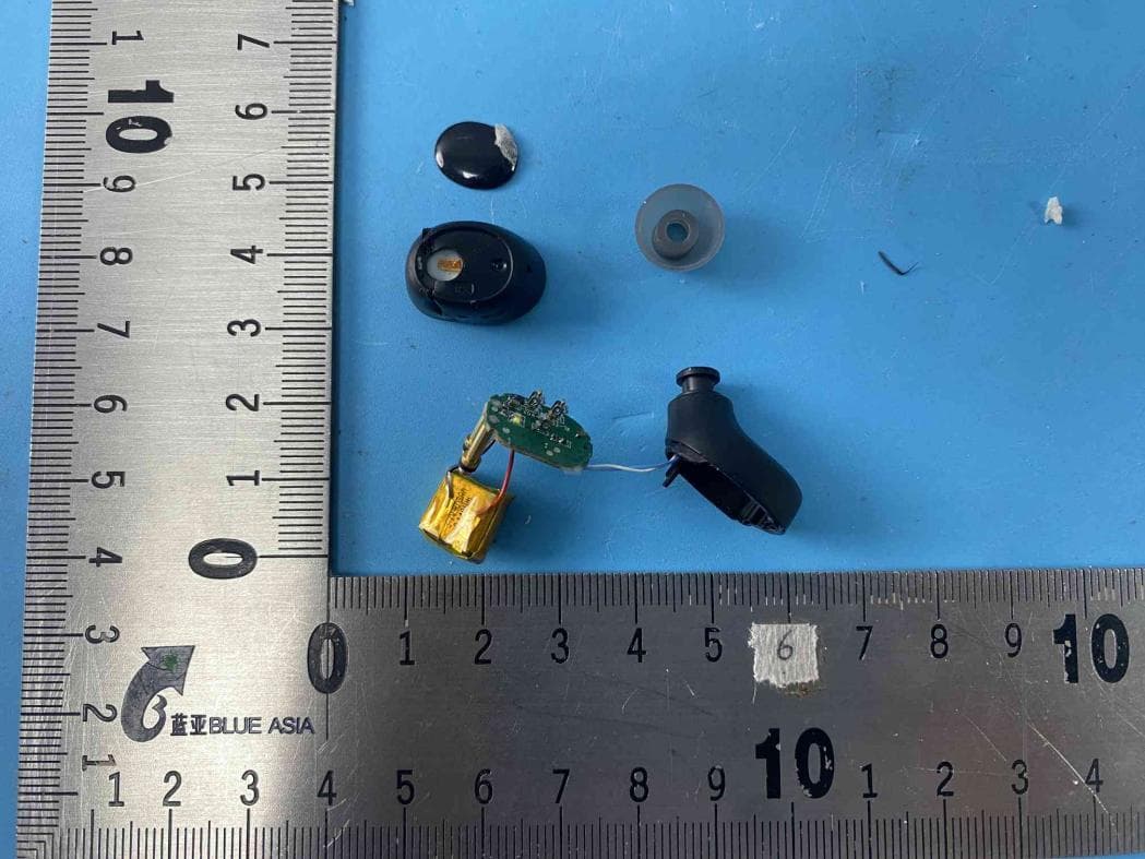 E07 True Wireless Bluetooth Earbuds - FCC ID 2BBOM-E07 - Shenzhen SmartDevil Digital Technology Co., Ltd. (5)