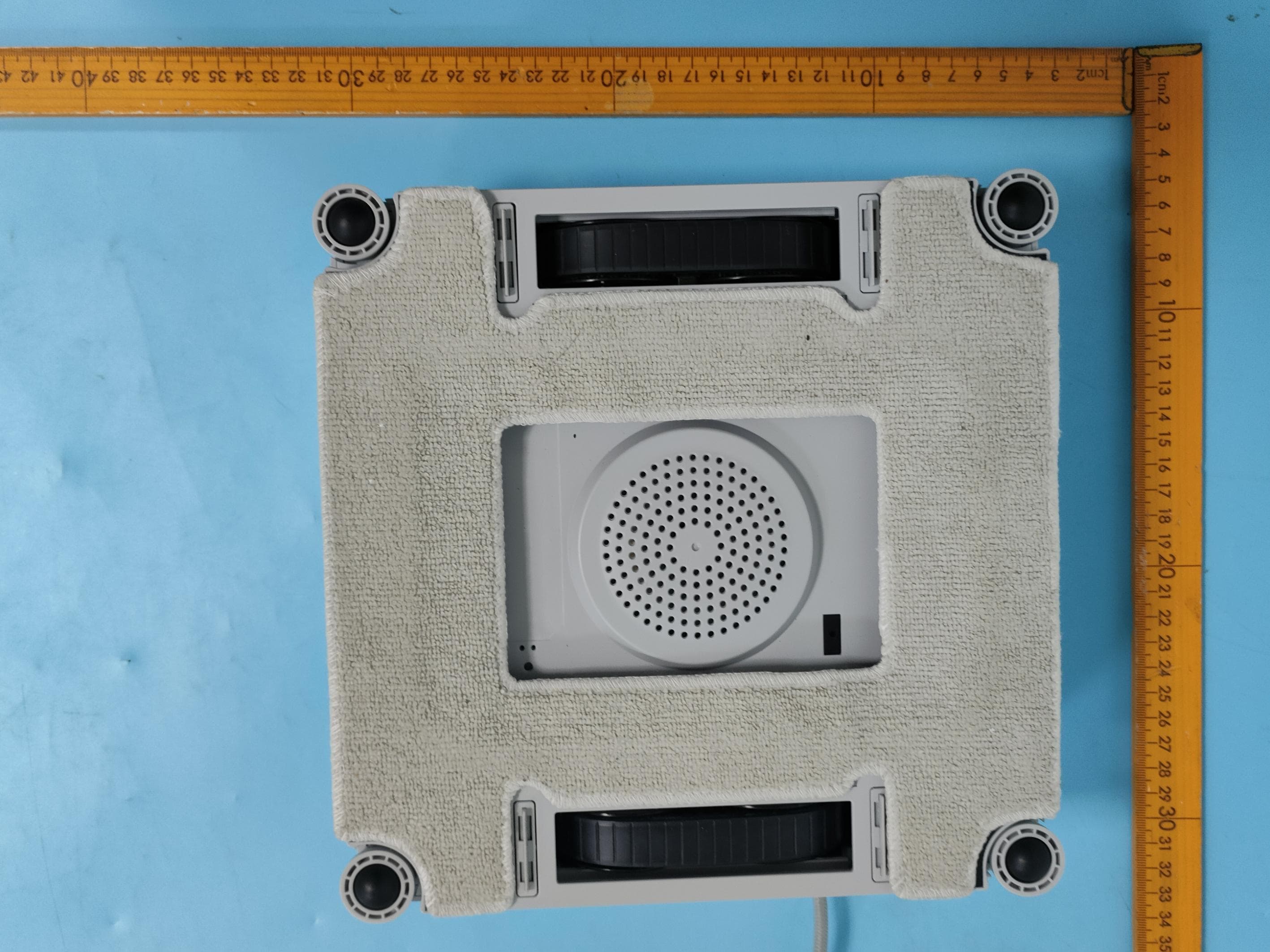 Window Cleaning Robot - FCC ID 2BBON-YW769 - Shenzhen ONEJ Technology Co., Ltd.