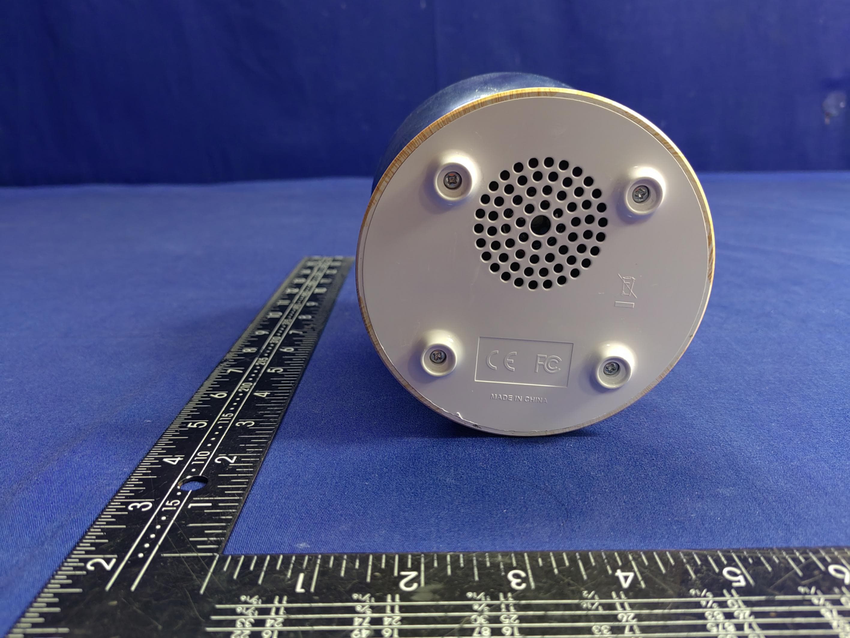3D Led Fireworks Speaker - FCC ID 2BBPLFPRI - TRUSTSTONE GROUP, LLC (2)