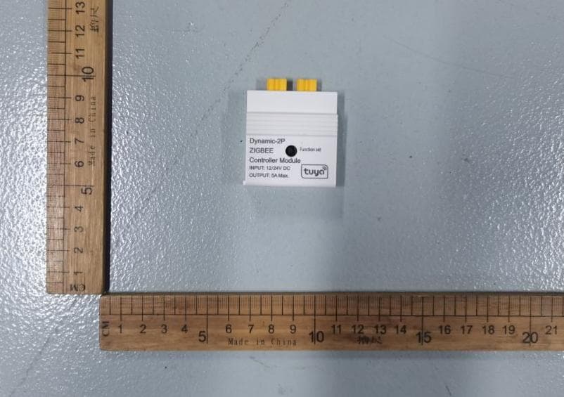 mit Zigbee wireless Protokoll - FCC ID 2BBPR208050022 - Hera GmbH & Co. KG