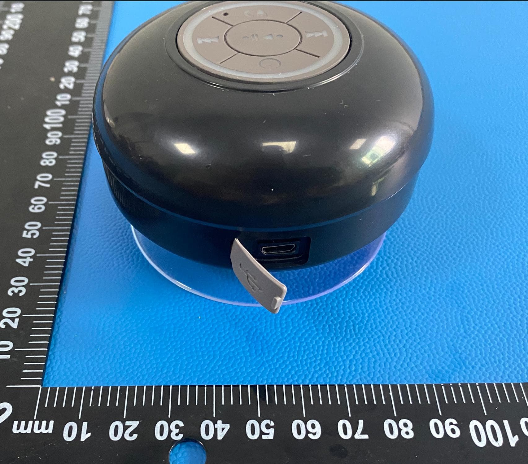 Bluetooth Speaker - FCC ID 2BBQ8-BTS07 - Chuangyiyuan(Shenzhen)keji Co., Ltd. (3)