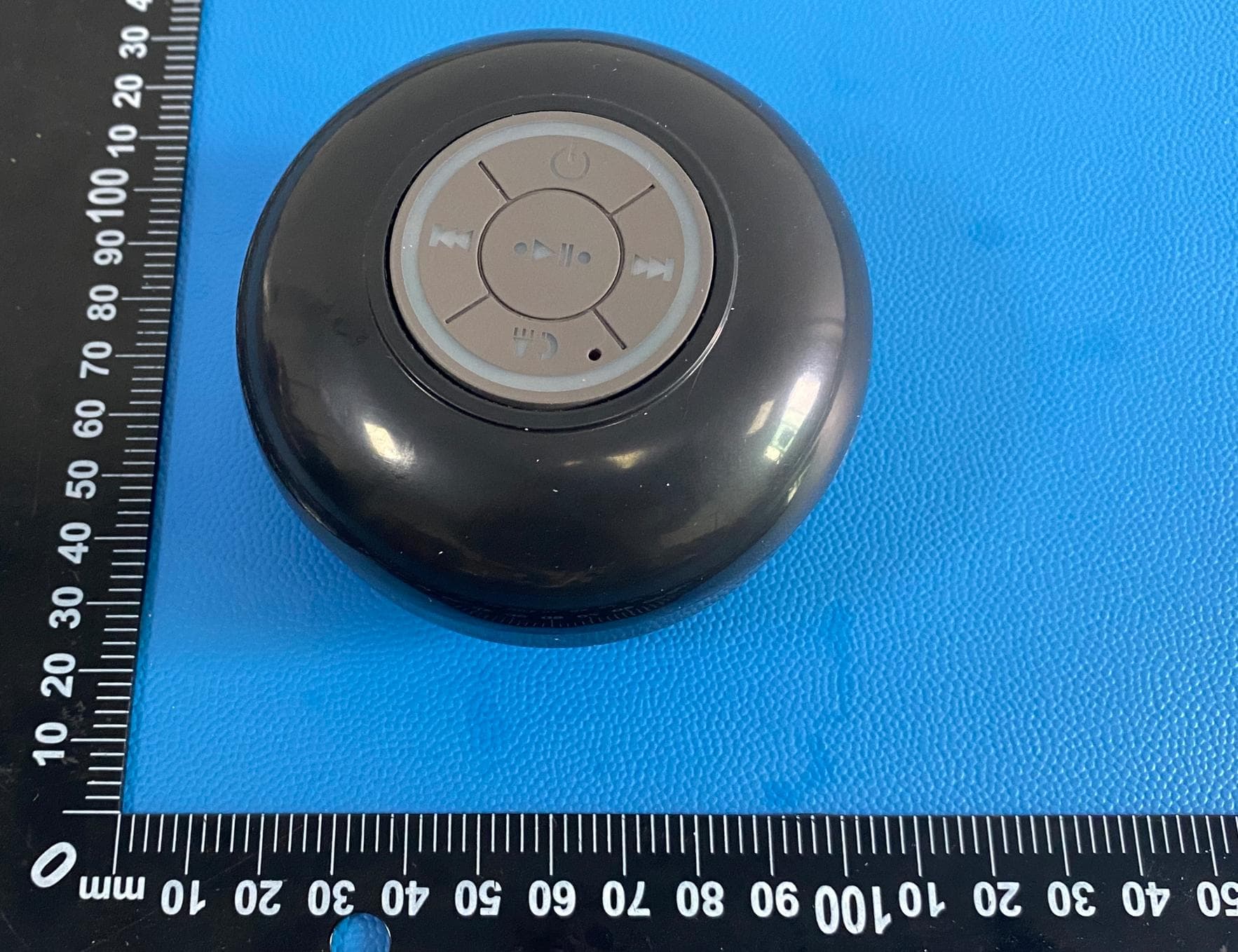 Bluetooth Speaker - FCC ID 2BBQ8-BTS07 - Chuangyiyuan(Shenzhen)keji Co., Ltd. (2)
