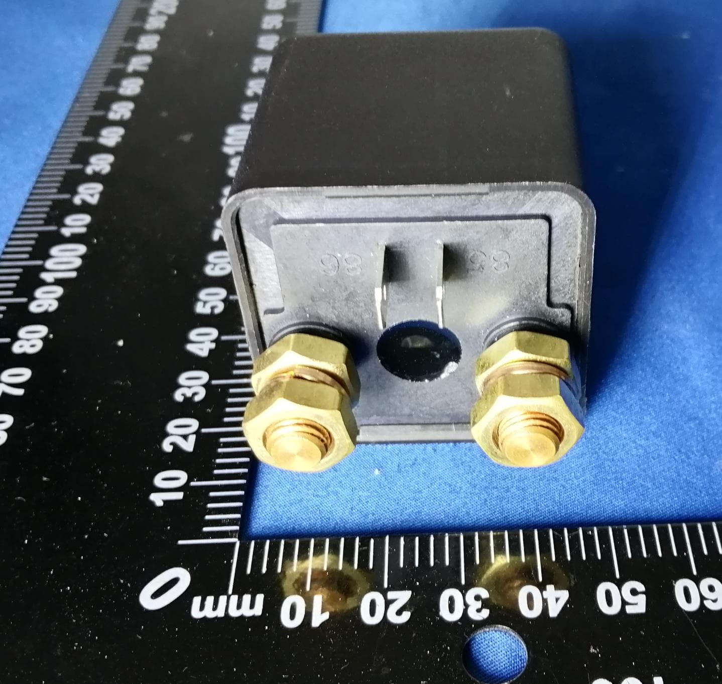 Bluetooth Battery Kill Switch - FCC ID 2BBQ9-BBKS - Wuhu Youfan E-Commerce Co.,Ltd. (4)