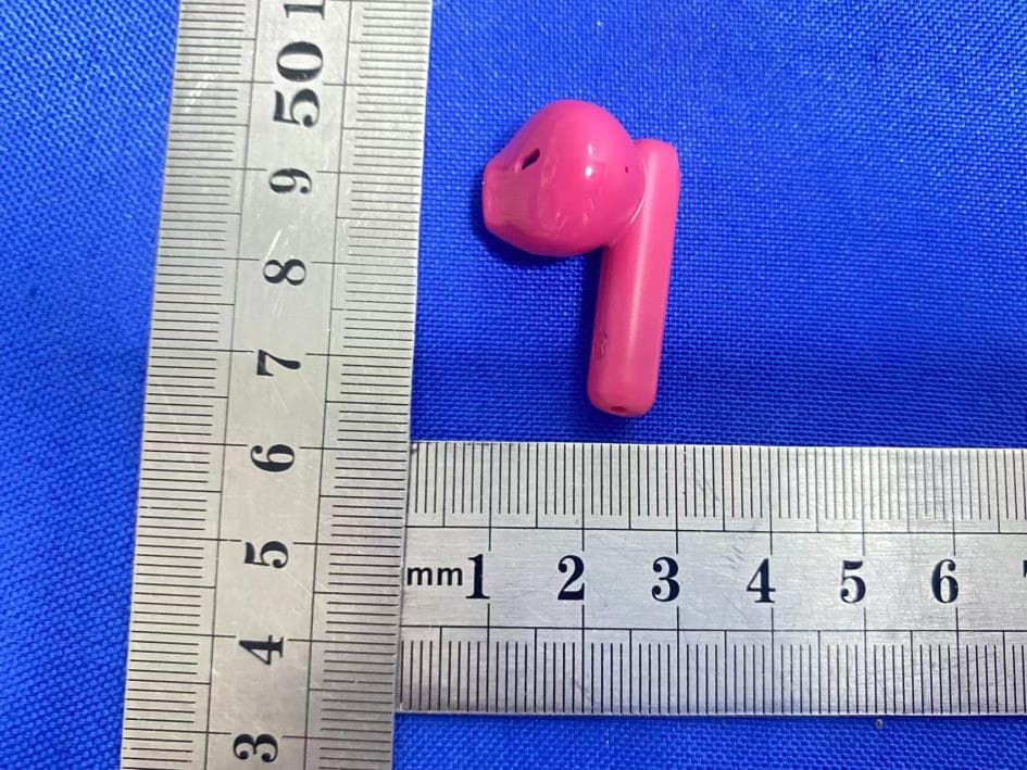 Bluetooth headset - FCC ID 2BBQJ-A11 - Shenzhen Cantianshu Information Technology Co.,Ltd (5)