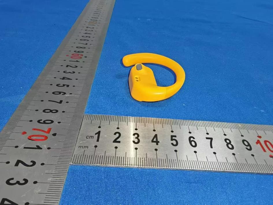 WIRELESS EARBUDS - FCC ID 2BBQJ-JL008 - Shenzhen Cantianshu Information Technology Co.,Ltd (2)
