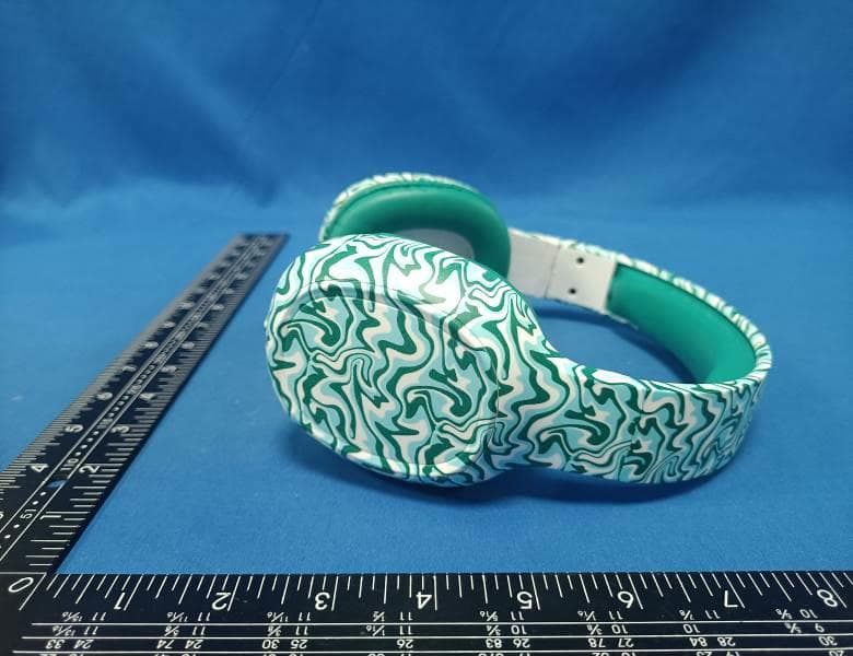 HEADPHONE - FCC ID 2BBQT-INHP1447 - MCG Innovations Inc (2)