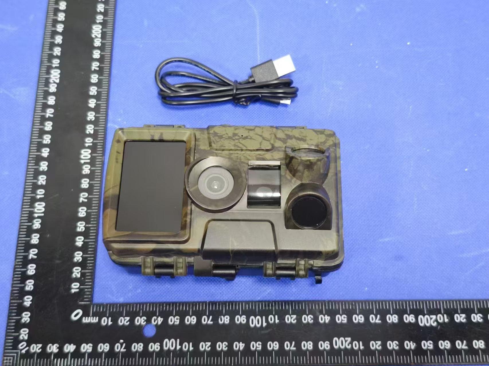 trail camera Hunter camera - FCC ID 2BBR6-T6 - Shenzhen Leader Eletronics Technology Co.,Ltd. (2)
