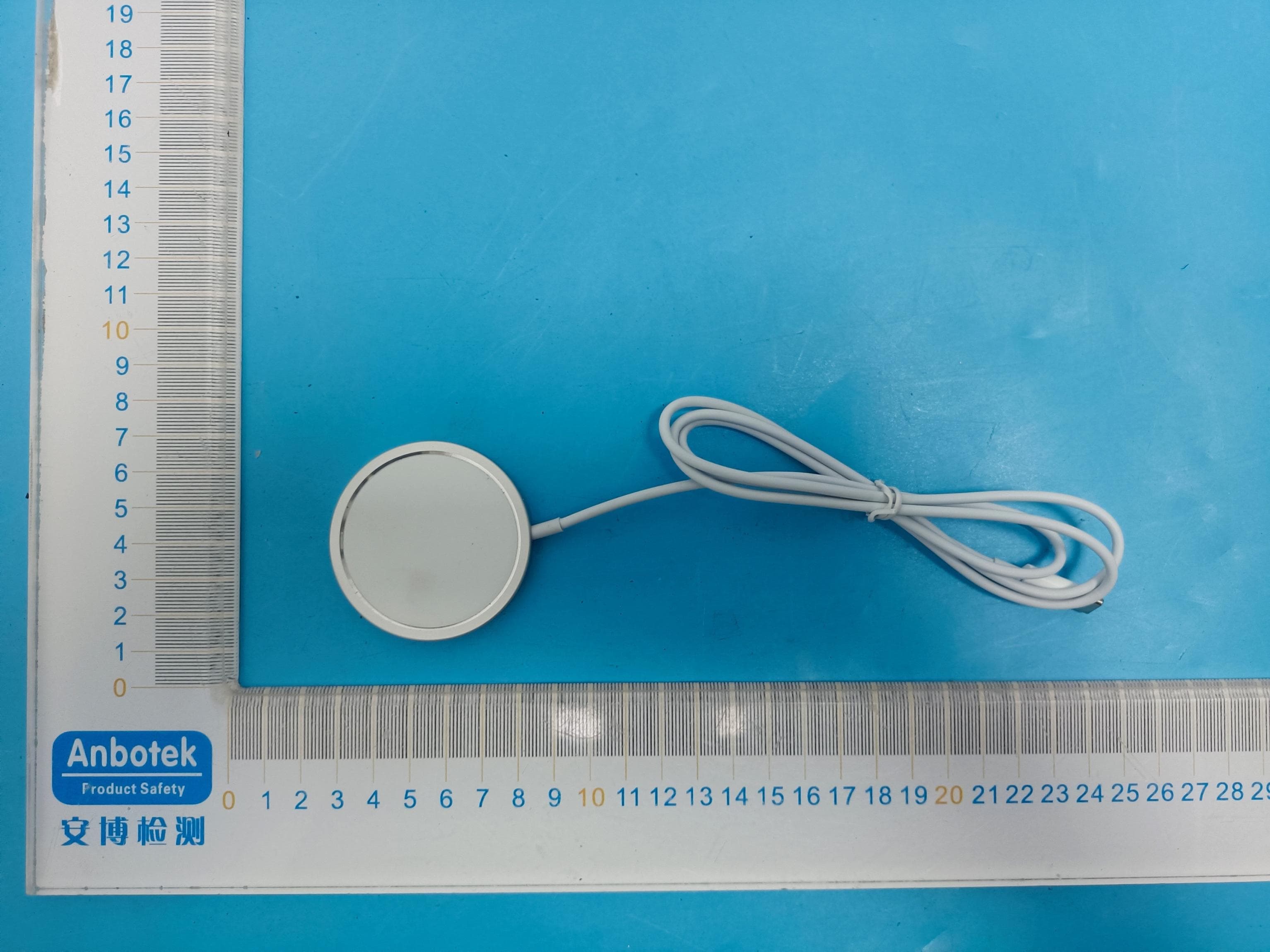 15w magnetic wireless charger - FCC ID 2BBSP-TW-15W-01 - Shenzhen Taineng Technology Co., Ltd. (3)