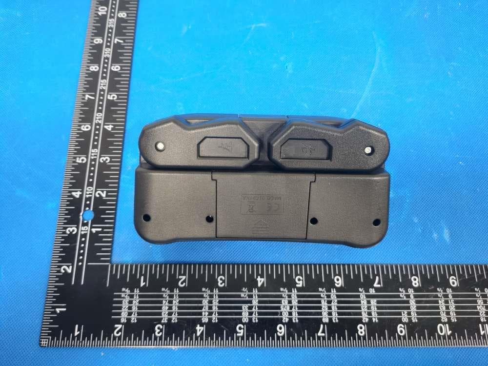 Four axis aircraft (DRONE) - FCC ID 2BBTR-S162 - Shantou Youtuo Toy Trading Company (3)