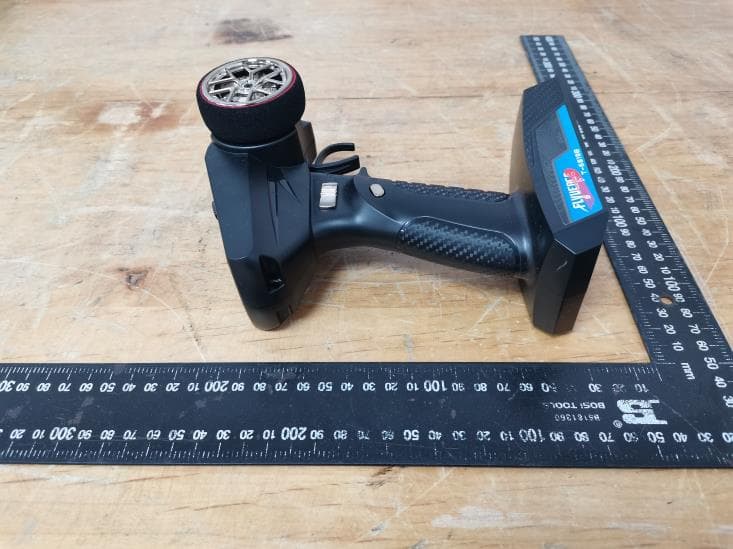 2.4GHz Transmitter - FCC ID 2BBUG-T-6819B - Shenzhen FLYUEACE Model Technology Co., LTD (4)
