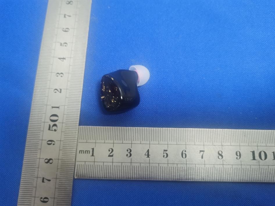 True wireless Bluetooth earphones - FCC ID 2BBVN-TH330 - Lingyi Intelligent Technology (Shenzhen) Co., Ltd (2)