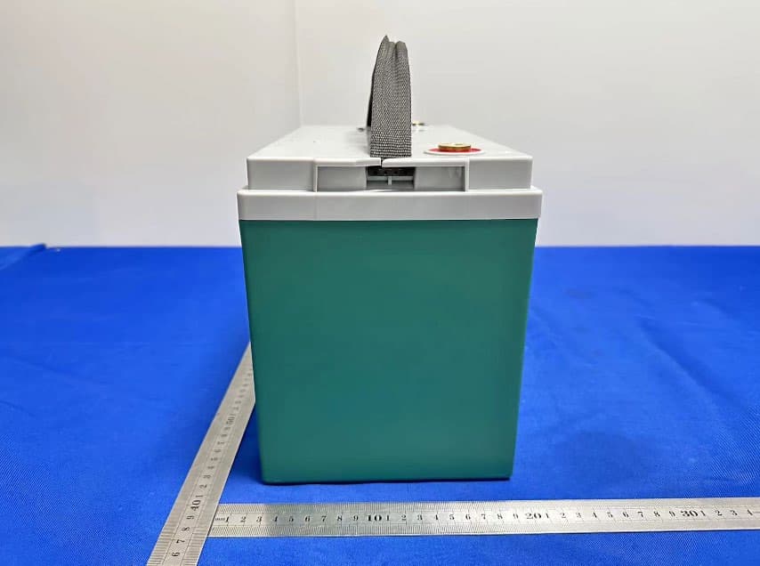 Lithium iron phosphate battery pack - FCC ID 2BBWY12V-100AH - Truewave Amperex Technology Co.,Limited. (3)