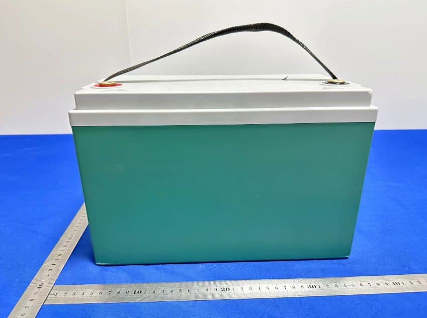 Lithium iron phosphate battery pack - FCC ID 2BBWY12V-100AH - Truewave Amperex Technology Co.,Limited. (2)