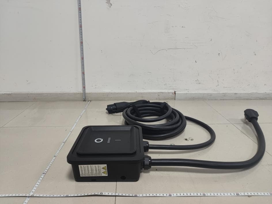 Electric Vehicle AC Charging Station - FCC ID 2BBXG-EVIPOWER - EVIQO TECHNOLOGIES LIMITED (4)