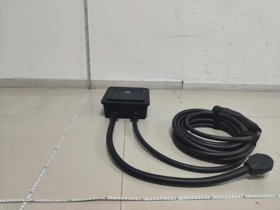 Electric Vehicle AC Charging Station - FCC ID 2BBXG-EVIPOWER - EVIQO TECHNOLOGIES LIMITED (3)
