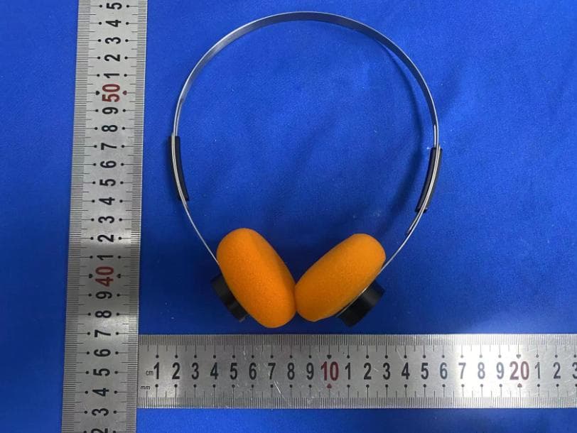 Ture Wireless Headset - FCC ID 2BBXP-M12 - Dongguan Gen.M Intelligent Technology Co., Ltd (2)