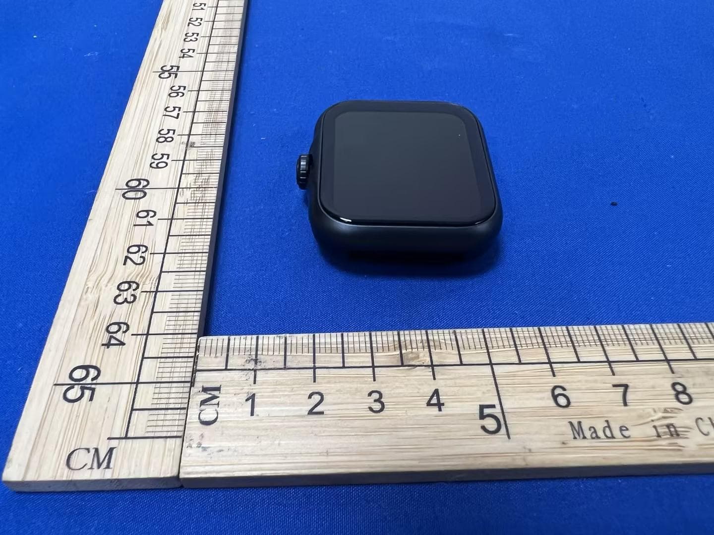 Smart Watch - FCC ID 2BBYH-C1018 - Creek Wearable Technology Co., Ltd.