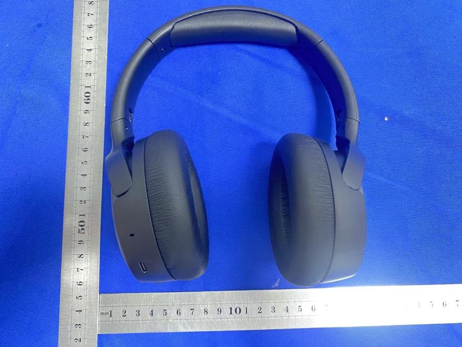 Headworn wireless headphones - FCC ID 2BC25-FREE1PRO - Yinbeiqi (Shenzhen) Technology Co., Ltd.