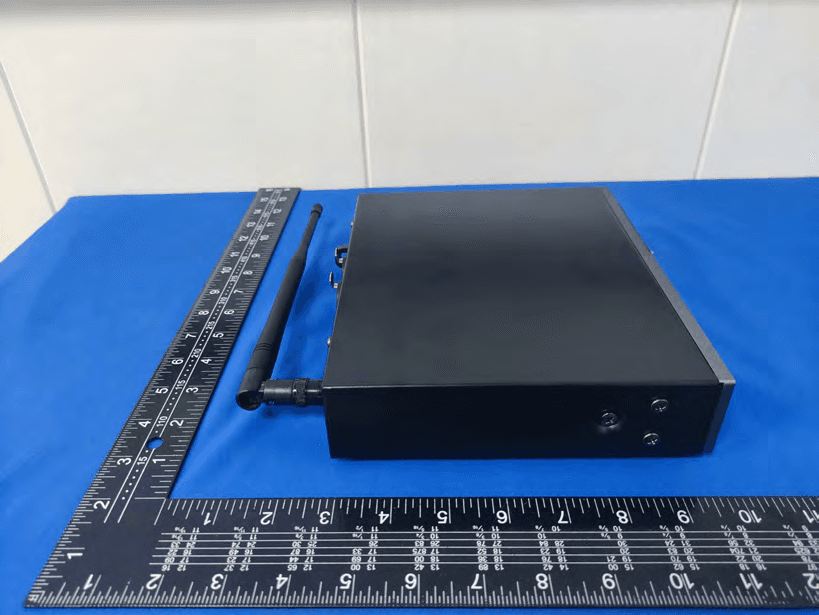 Wireless monitoring system - FCC ID 2BC2N-SEM200 - Enping Kyle Audio Equipment Factory (4)