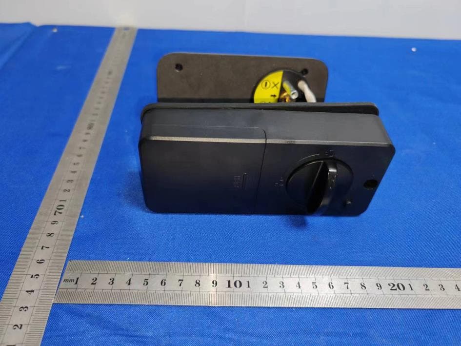 Smart Lock - FCC ID 2BC2Z-TTL618 - Dongguan Mizhi Technology Ltd. (4)