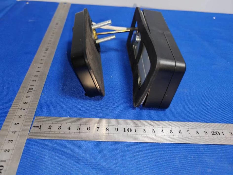 Smart Lock - FCC ID 2BC2Z-TTL618 - Dongguan Mizhi Technology Ltd.