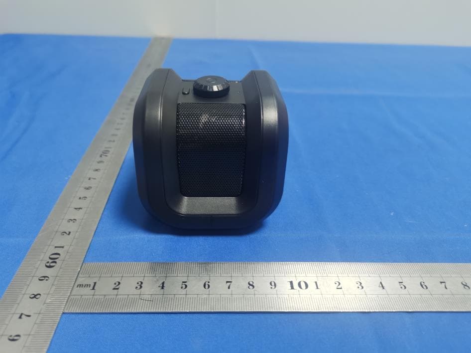 Wireless speaker - FCC ID 2BC3D-BOOMZ - Rupt Group Corporation (4)