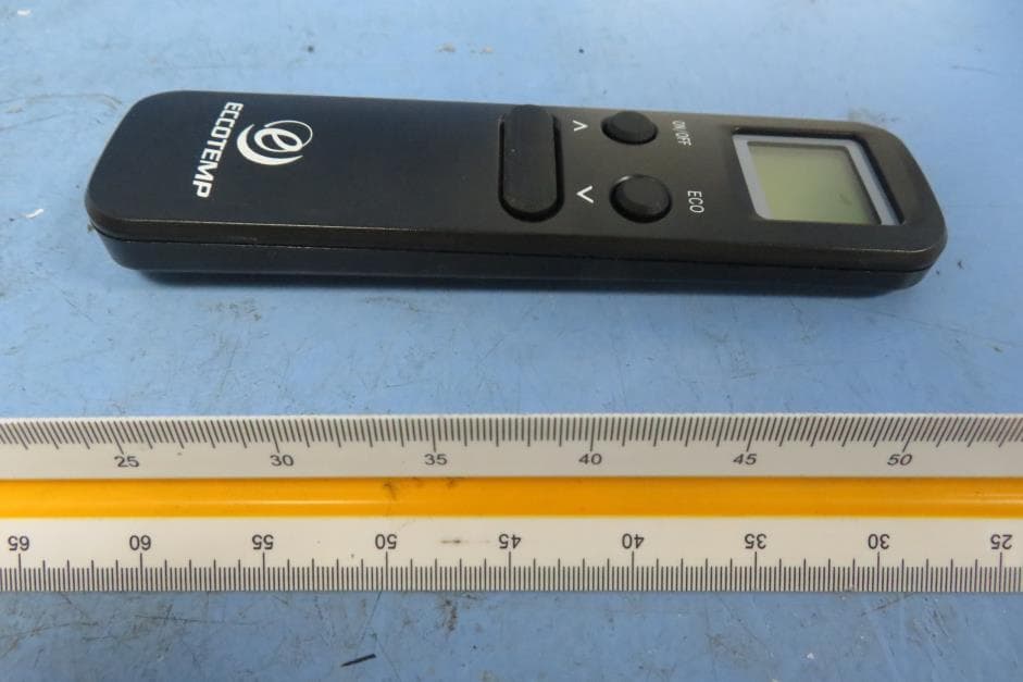 Remote control - FCC ID 2BC42-SHIE-WR - Eccotemp Systems, LLC (2)