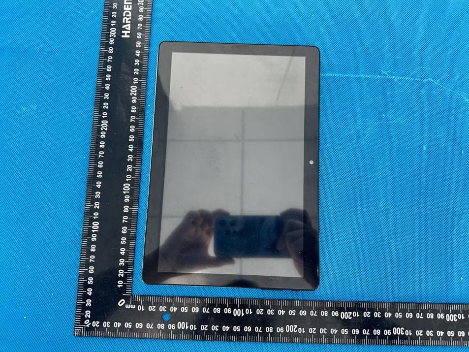 Tablet PC - FCC ID 2BC58-TBT-02 - Modatec H&O SAS Zomac (3)