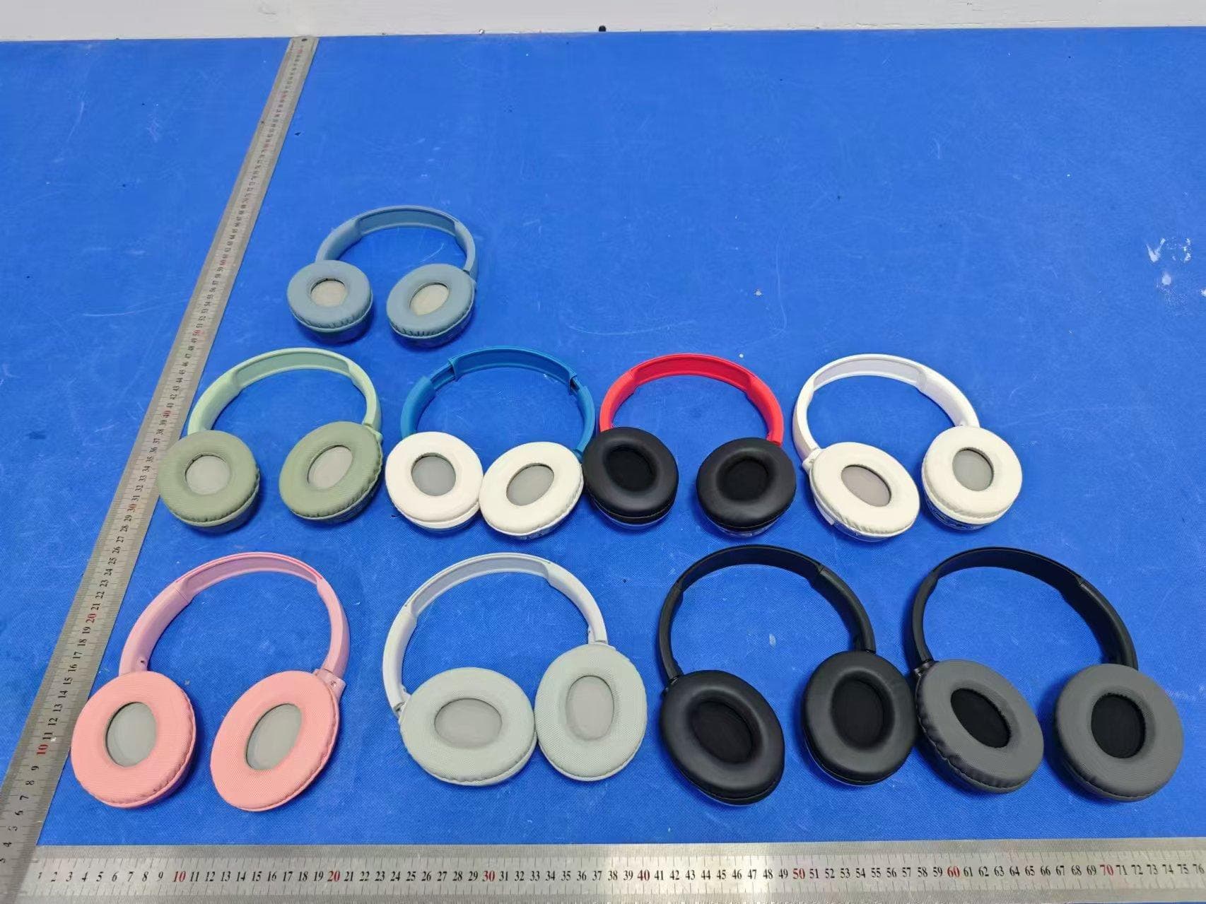 WIRELESS HEADPHONE - FCC ID 2BC6A-ZW-060A - SHANTOU CITY ZHONGWANG ELECTRONIC CO.,LTD (4)
