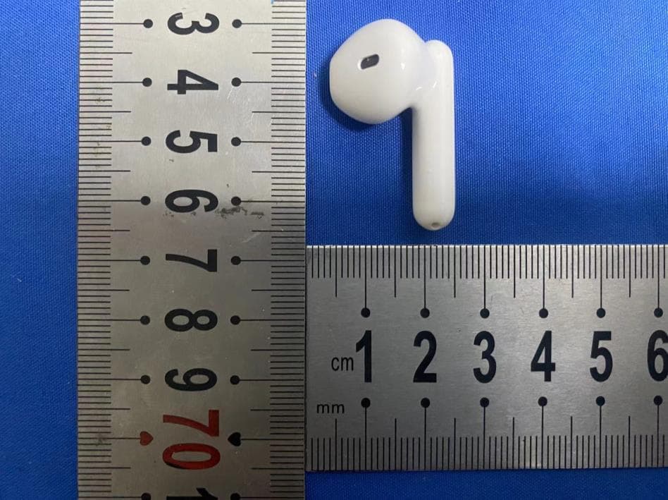 Wireless earphone - FCC ID 2BC7V-J55 - Dongguan Eryun Electronics Co., Ltd (4)