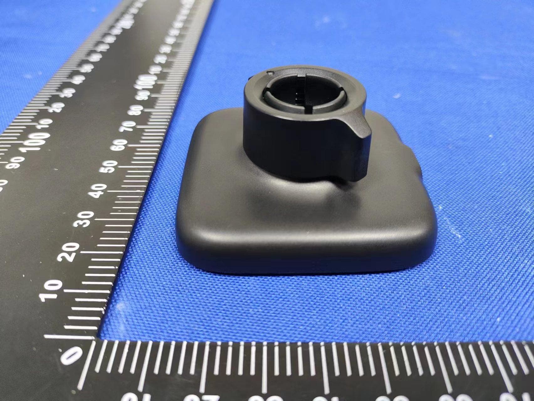 MAGNETIC WIRELESS CHARGER - FCC ID 2BC89-C2W - Dongguan Keyi Hardware Co., Ltd (2)