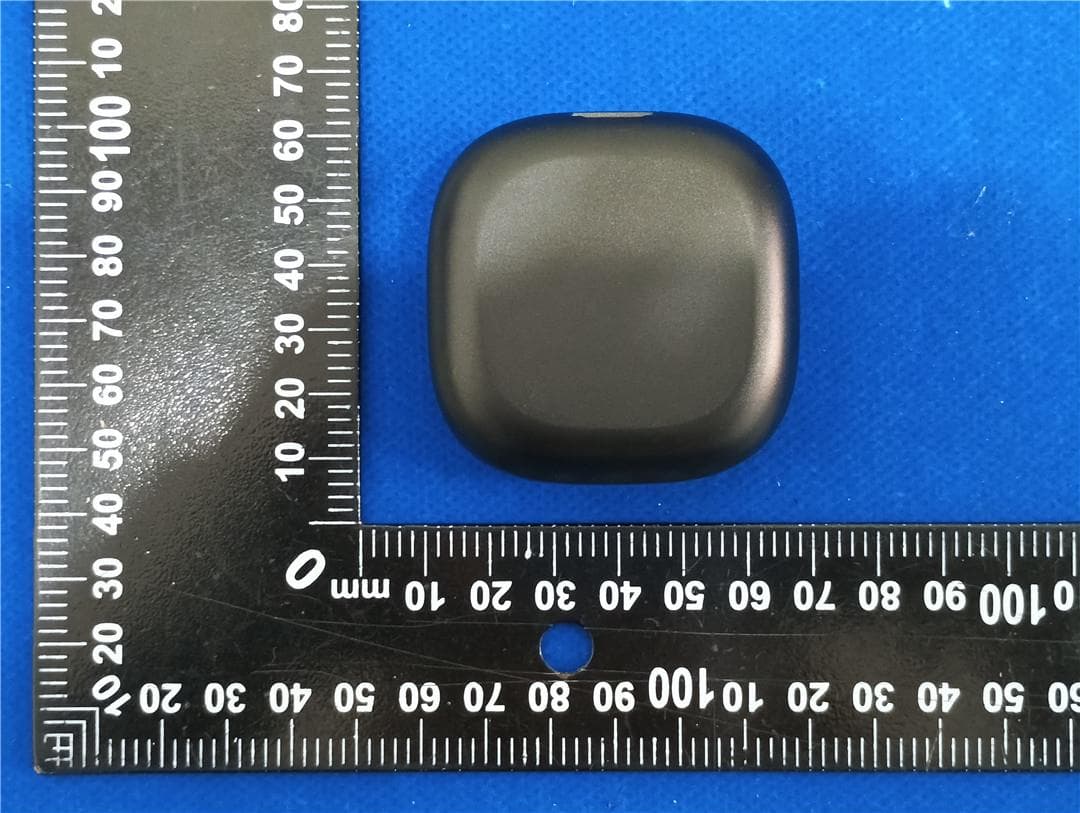 True Wireless Earphones - FCC ID 2BC8W-M126-1 - Dongguan Ruige Electronics Co., LTD (4)