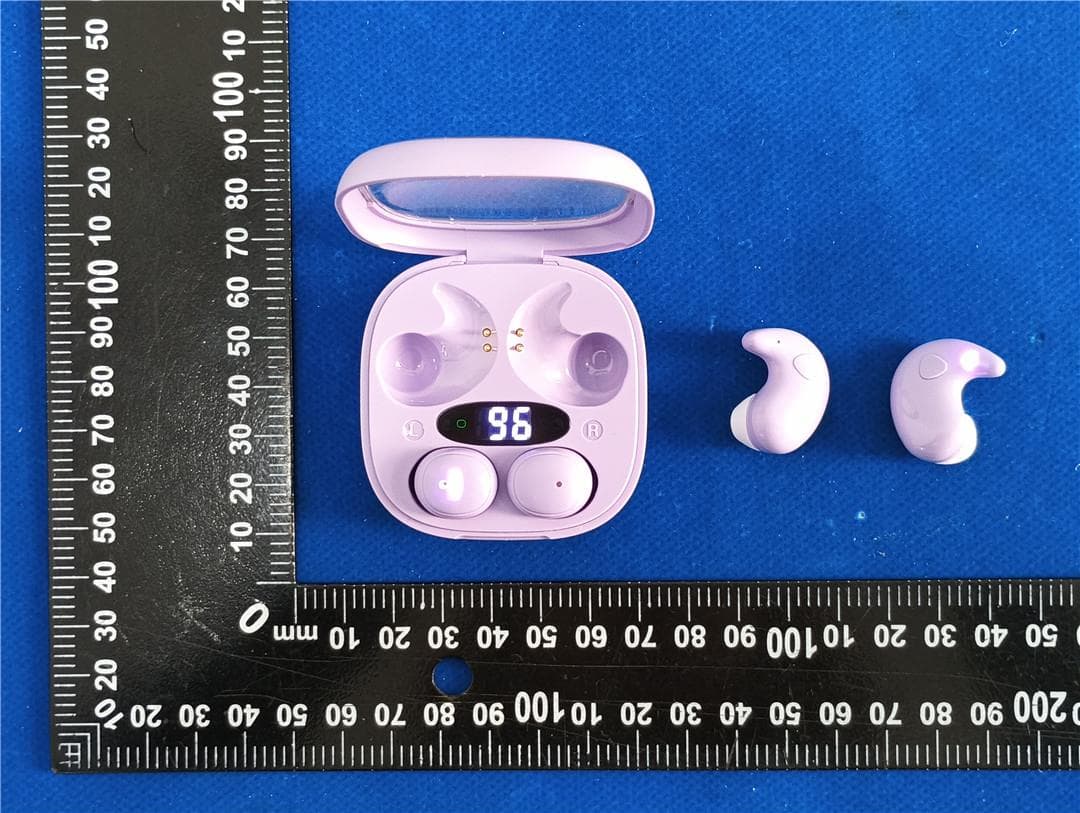 True Wireless Earphones - FCC ID 2BC8W-M126-1 - Dongguan Ruige Electronics Co., LTD (2)