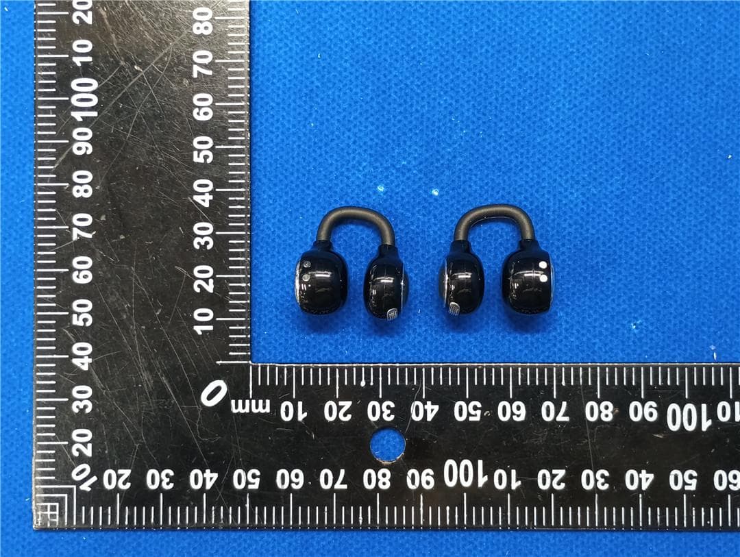 True Wireless Earphones - FCC ID 2BC8W-M156 - Dongguan Ruige Electronics Co., LTD