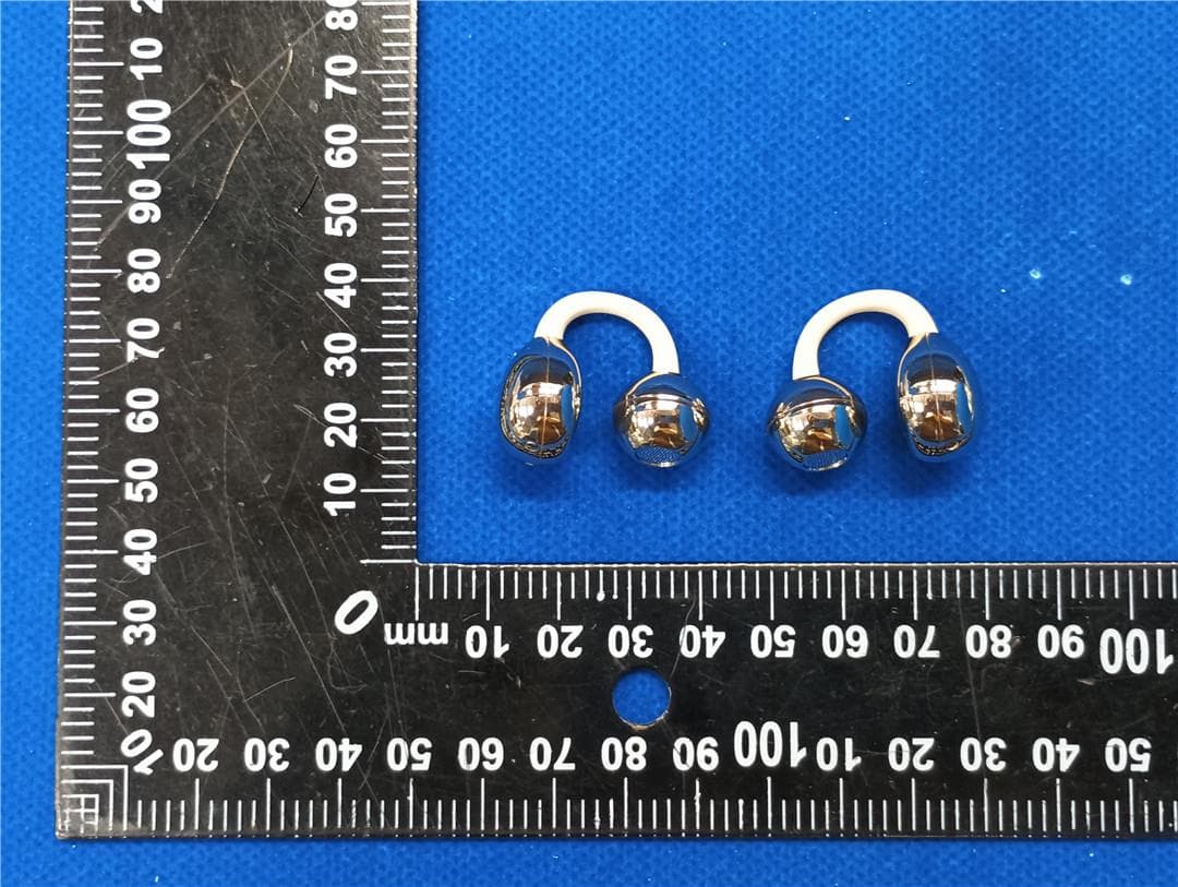 True Wireless Earphones - FCC ID 2BC8W-M161 - Dongguan Ruige Electronics Co., LTD (2)