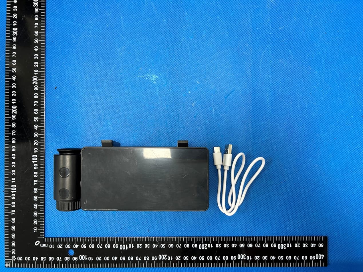 Dual Projection Clock - FCC ID 2BC94-TS-001 - Zhongshan Ruidacheng Electronic Technology Co., Ltd (4)