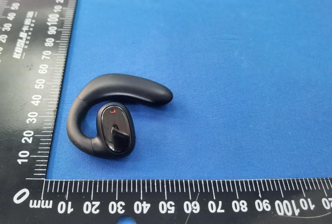 TWS Bluetooth earphone - FCC ID 2BCA7-Y12 - Shenzhen hualei lnnovation Technology Co.,Ltd