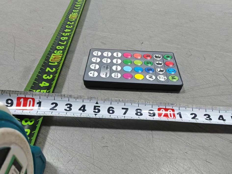 Artificial Tree - FCC ID 2BCAO-CY004 - LINHAI CHANGSHUO DECORATIVE LIGHTING CO.,LTD (2)