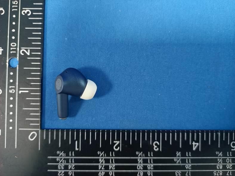 Bluetooth Headset - FCC ID 2BCAQ-P10E - Shenzhen Dehong Audio Electronic Technology Co., Ltd (5)