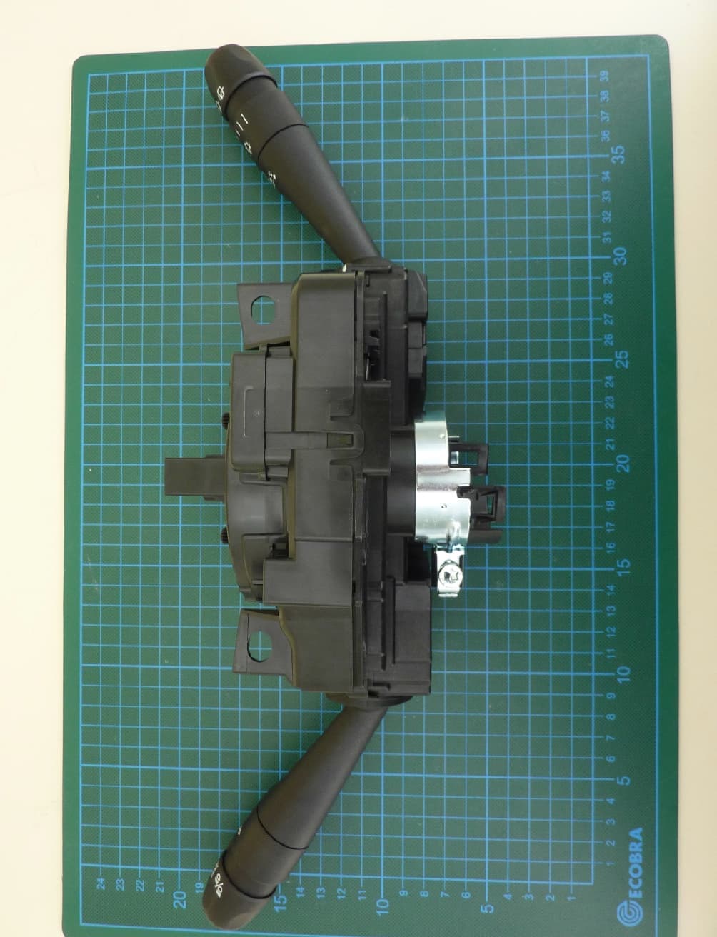 SCM (Steering Column Module) - FCC ID 2BCB9-COM2020 - KOSTAL Automobil Elektrik GmbH & Co. KG (2)