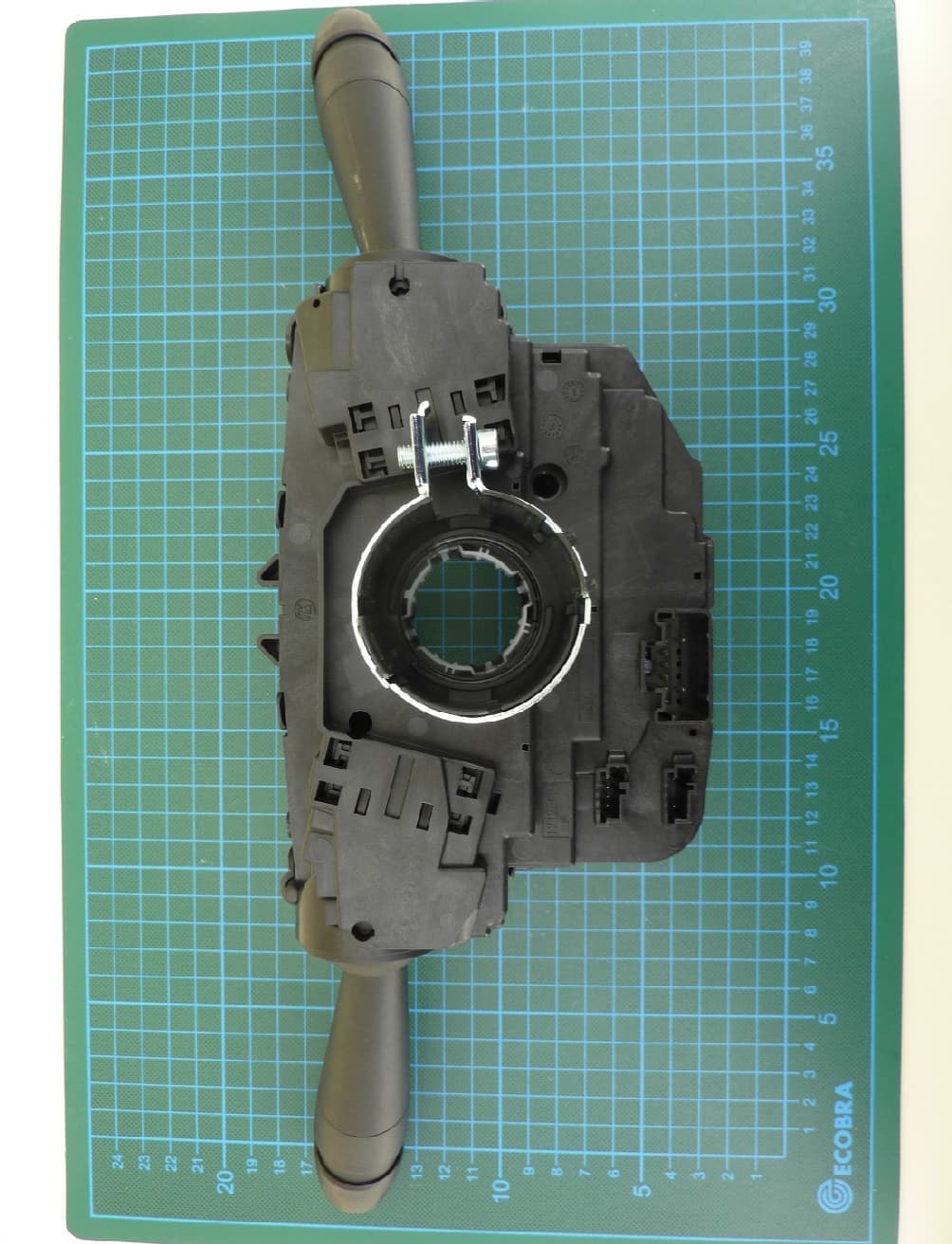 SCM (Steering Column Module) - FCC ID 2BCB9-COM2020 - KOSTAL Automobil Elektrik GmbH & Co. KG