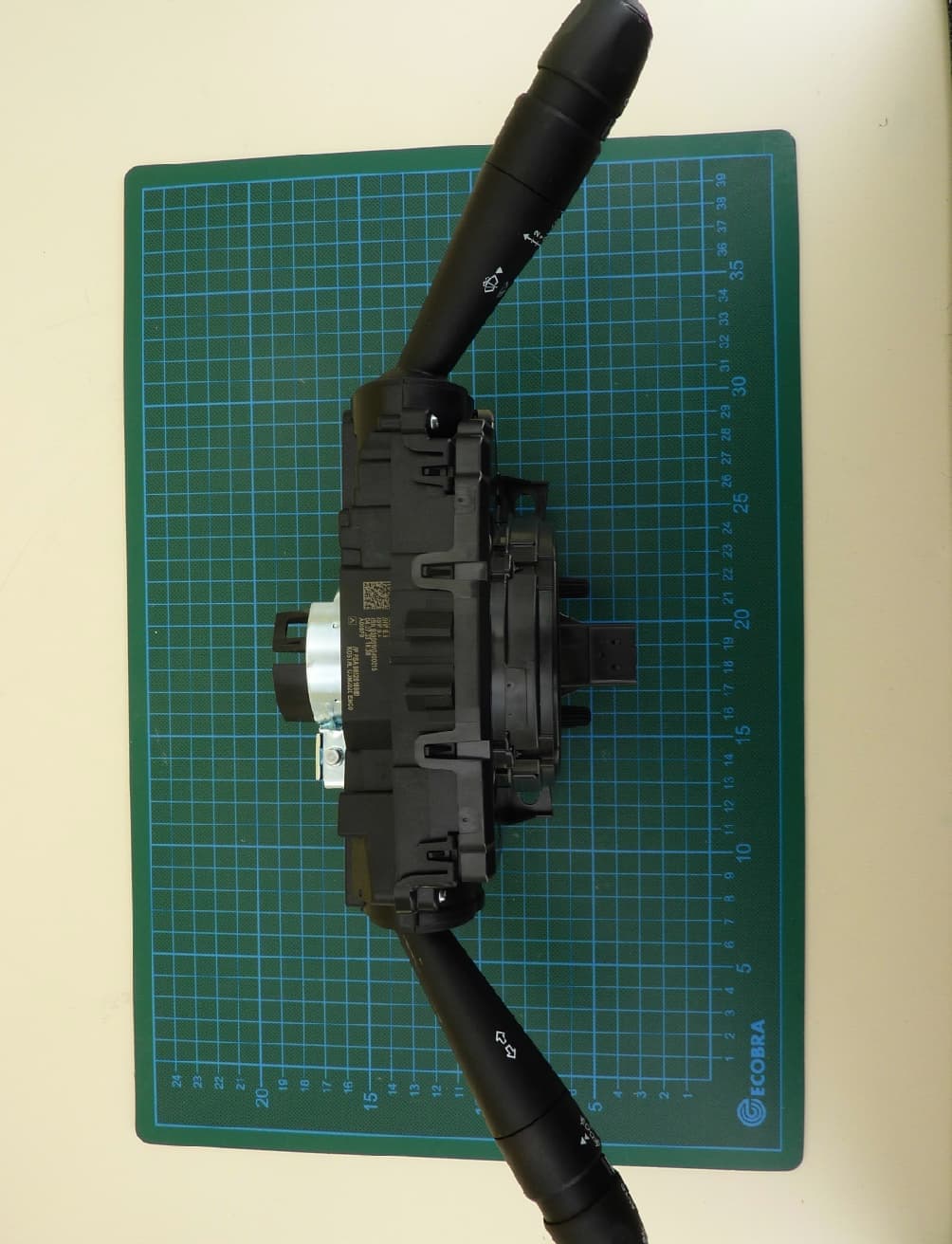 SCM (Steering Column Module) - FCC ID 2BCB9-COM2020 - KOSTAL Automobil Elektrik GmbH & Co. KG (3)